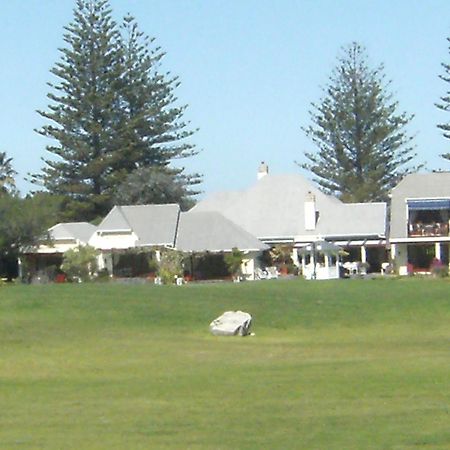 Mulligans Guest Lodge Hermanus Bagian luar foto