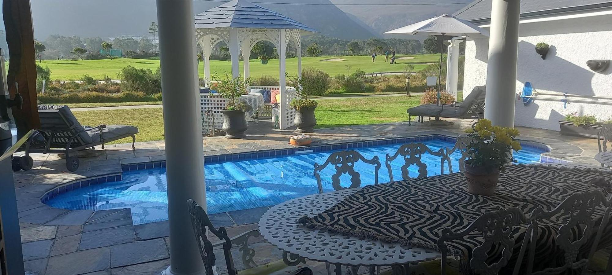 Mulligans Guest Lodge Hermanus Bagian luar foto