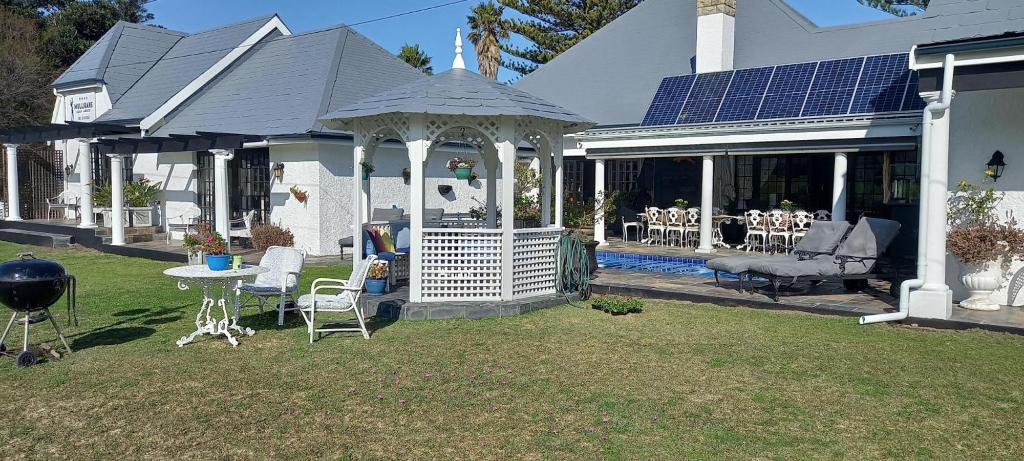 Mulligans Guest Lodge Hermanus Bagian luar foto