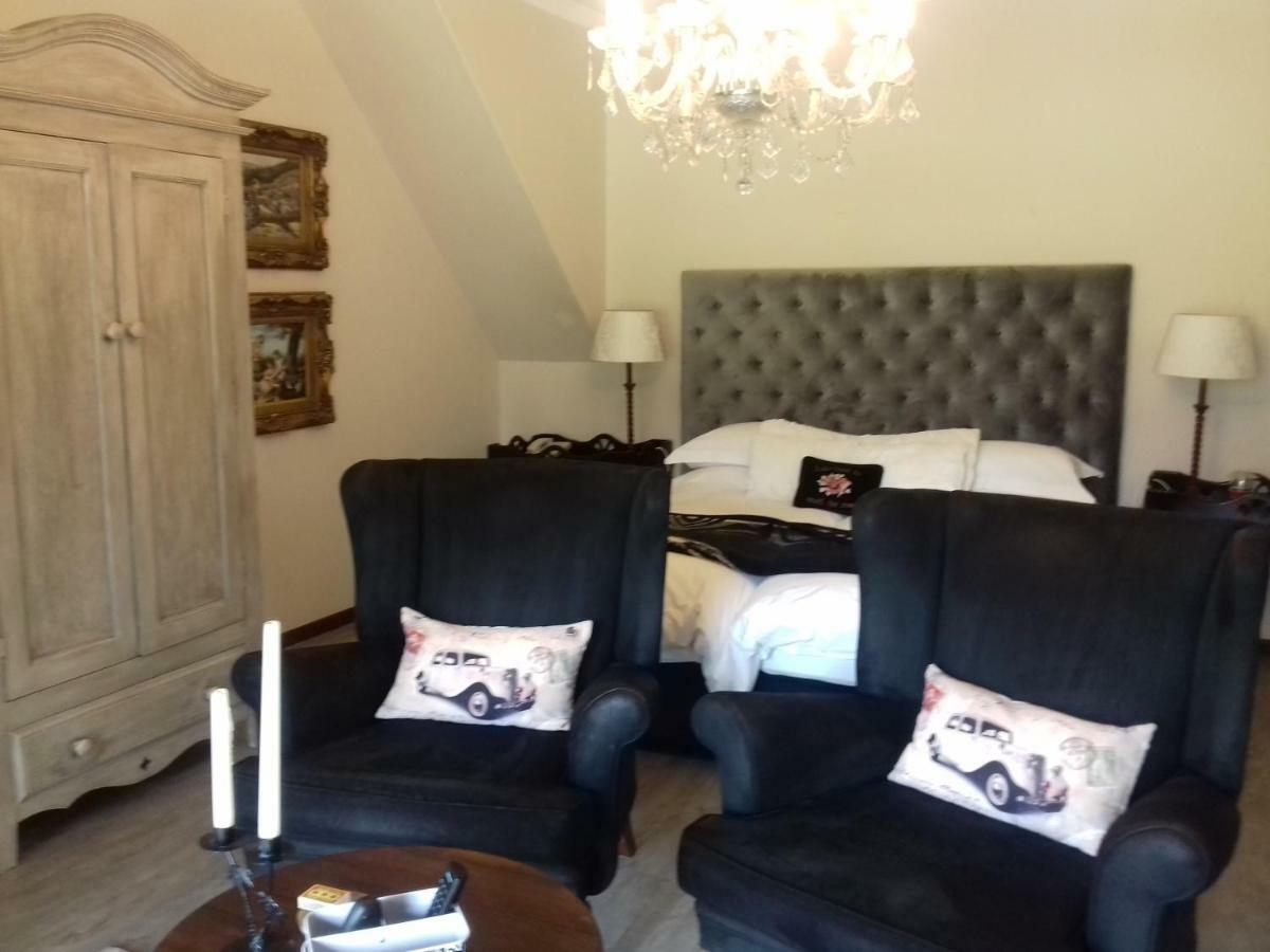 Mulligans Guest Lodge Hermanus Bagian luar foto